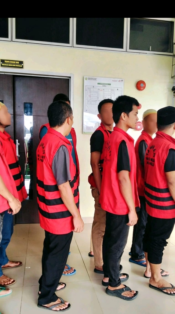 Asal Tangkap Lalu Aniaya❗Kelalaian PT Ekadura Indonesia EDI Rugikan Warga Lokal Kunto Darussalam
